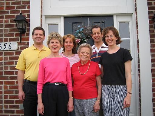 2004-06-06.portrait.4.snyder_family-ester.bel_air.md.us 