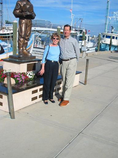 2004-12-00.portrait.sandy-wendy-snyder.1 