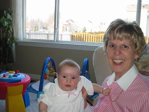 2006-04-09.portrait.baby_04_months.sandy-seren-snyder.04.livonia.mi.us 