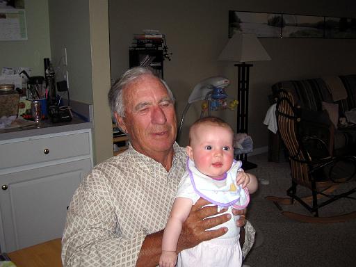 2006-04-12.portrait.baby_04_months.arthur-seren-snyder.1.livonia.mi.us 