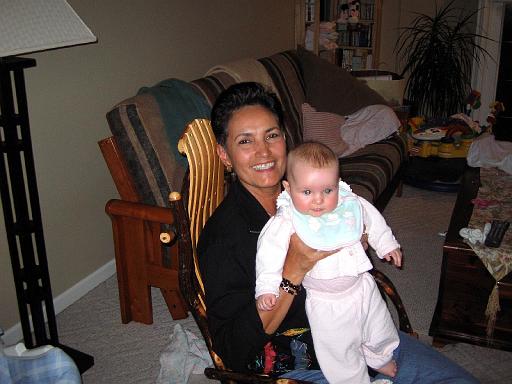 2006-04-16.portrait.baby_04_months.mary-seren-snyder.1.livonia.mi.us 