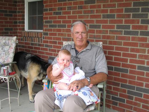 2006-04-21.portrait.baby_04_months.arthur-seren-snyder.4.livonia.mi.us 