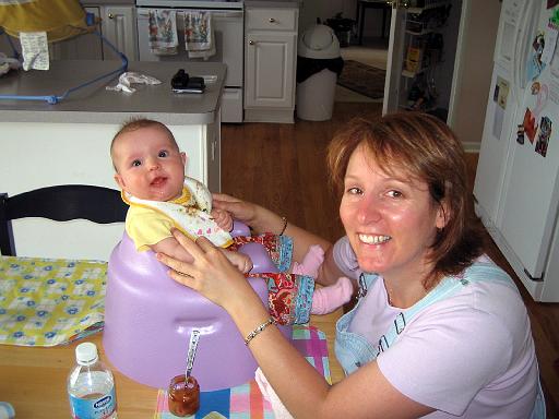 2006-04-29.portrait.baby_05_months.nessa-seren-snyder.2.livonia.mi.us 