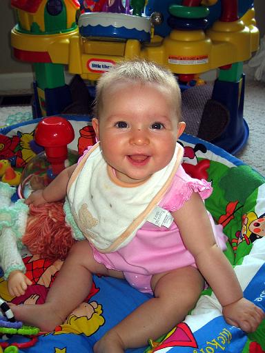 2006-05-28.portrait.baby_06_months.seren-snyder.01.livonia.mi.us 