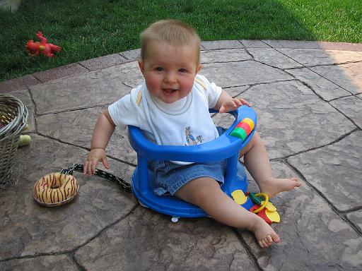 2006-06-30.portrait.baby_07_months.seren-snyder.06.livonia.mi.us 