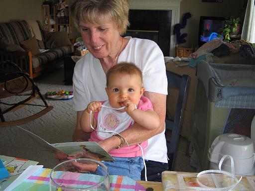 2006-07-08.portrait.baby_07_months.sandy-seren-snyder.1.livonia.mi.us 
