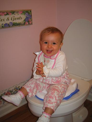 2006-09-26.portrait.baby_10_months.seren-snyder.04.livonia.mi.us 