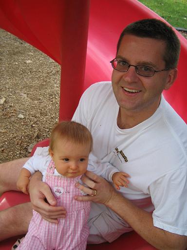 2006-09-04.portrait.baby_09_months.park.kevin-seren-snyder.5.livonia.mi.us 