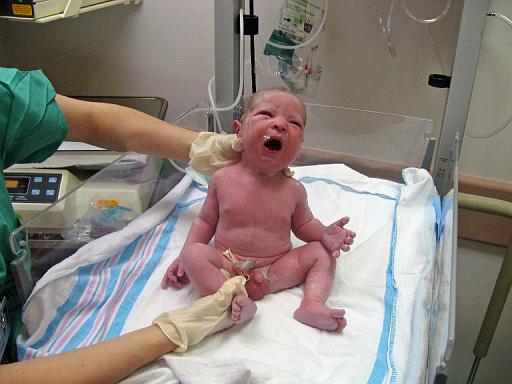 2007-07-25.portrait.hospital.baby_newborn.03.ronan-snyder.southfield.mi.us 