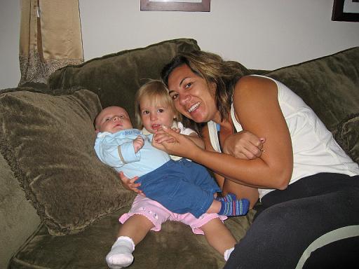 2007-09-26.portrait.baby_02_months.02.fran-seren-ronan-snyder.livonia.mi.us 