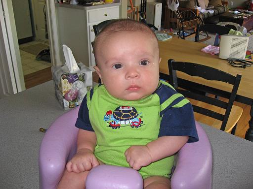 2007-09-30.portrait.baby_02_months.09.fav.ronan-snyder.livonia.mi.us 