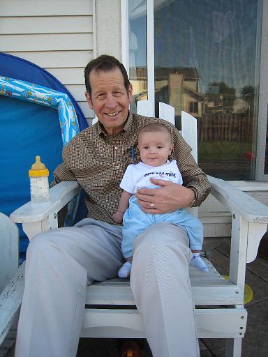 2007-10-09.portrait.baby_02_months.24.fav.wendy-ronan-snyder.livonia.mi.us 