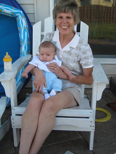 2007-10-09.portrait.baby_02_months.26.sandy-ronan-snyder.livonia.mi.us 