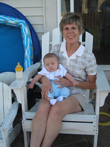 2007-10-09.portrait.baby_02_months.28.sandy-ronan-snyder.livonia.mi.us 