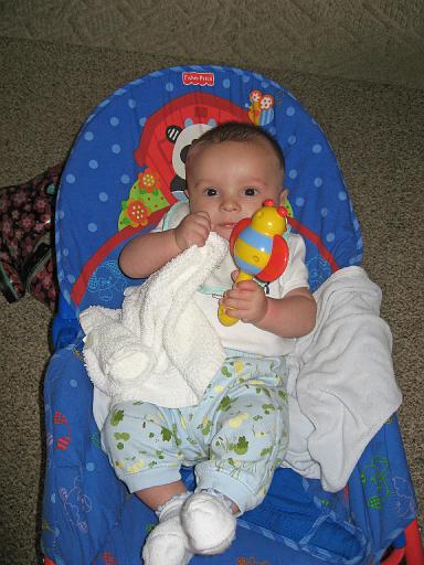 2007-10-27.portrait.baby_03_months.01.ronan-snyder.livonia.mi.us 