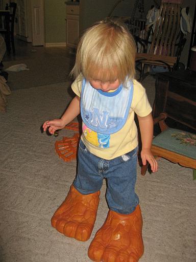 2007-10-13.portrait.seren-snyder.64.livonia.mi.us 