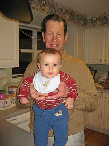 2008-01-20.portrait.baby_05_months.37.wendy-ronan-snyder.livonia.mi.us 