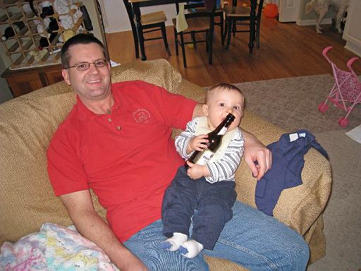 2008-03-05.portrait.baby_07_months.27.kevin-ronan-snyder.beer.livonia.mi.us 