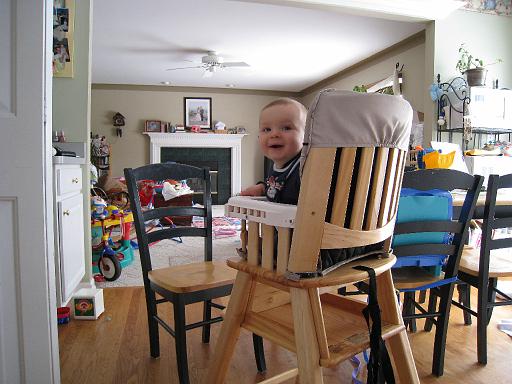 2008-03-08.portrait.baby_07_months.37.ronan-snyder.livonia.mi.us 