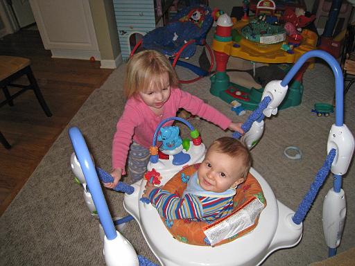 2008-03-27.portrait.baby_08_months.04.seren-ronan-snyder.fav.livonia.mi.us 