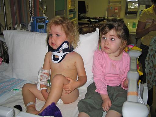 2008-05-01.hospital.neck.seren.06.alex-seren-snyder.ann_arbor.mi.us 