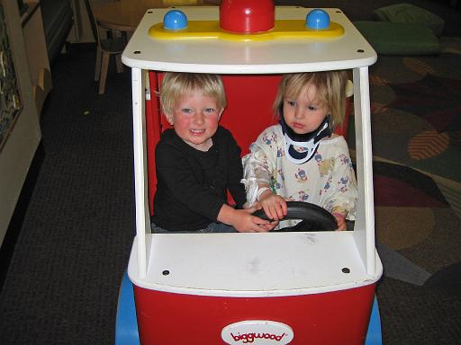 2008-05-01.hospital.neck.seren.20.elliot.seren-snyder.ann_arbor.mi.us 