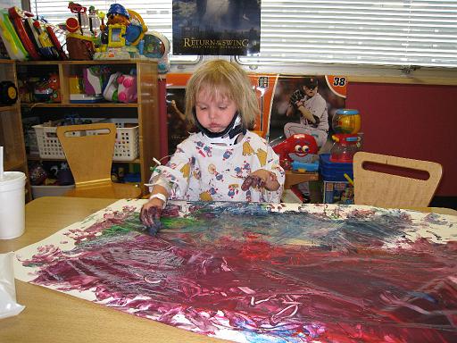 2008-05-02.hospital.neck.seren.22.finger_paint.seren-snyder.ann_arbor.mi.us 