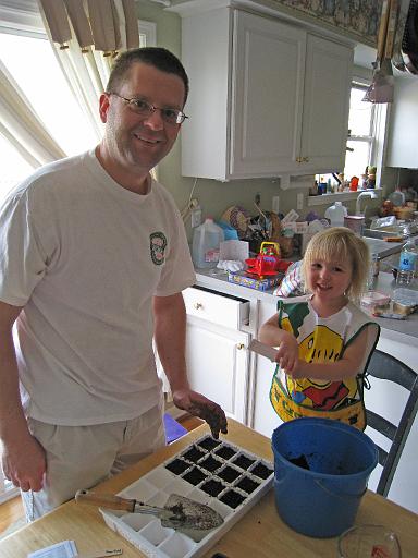 2008-04-26.gardening.01.kevin-seren-snyder.livonia.mi.us 