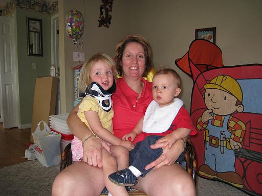 2008-05-07.portrait.nessa-ronan-seren-snyder.04.livonia.mi.us 