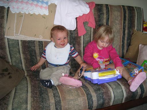 2008-05-19.playing.futon.03.seren-ronan-snyder.livonia.mi.us 