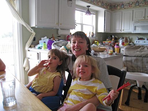 2008-05-26.portrait.03.karen-evie-seren-snyder.livonia.mi.us 