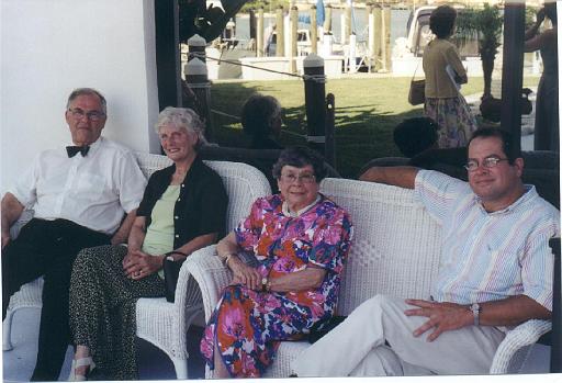 2002-05-11.wedding.kevin-nessa.rehersal.08.venice.fl.us 