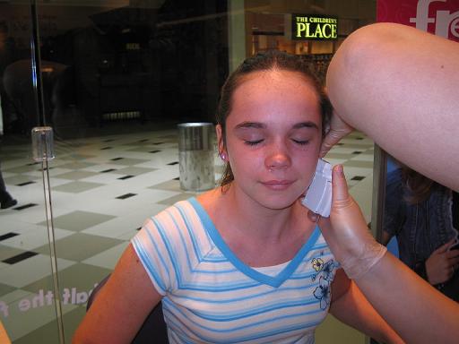 2006-07-26.ear_piercing.claires.elizabeth.4.novi.mi.us 