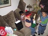 2006-04-16.easter_gift_trading.4.livonia.mi.us.jpg