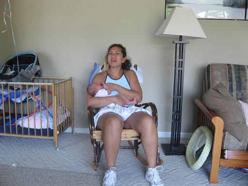 2007-07-31.portrait.baby_newborn.037.fran-seren-ronan-snyder.livonia.mi.us 