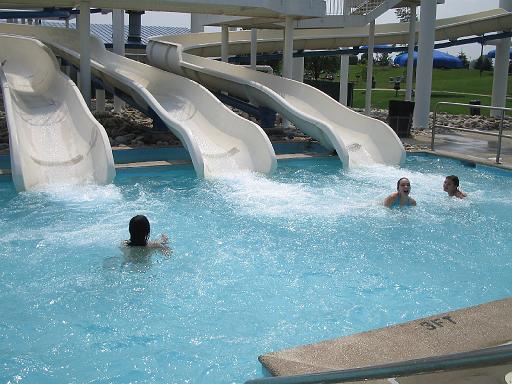 2006-07-27.waterpark.red_oaks.slide.carlene-lisa-elizabeth.5.madison_heights.mi.us 