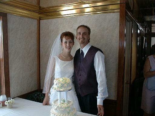 2001-06-00.wedding.carrie-bill.1.minneapolis.mn.us 