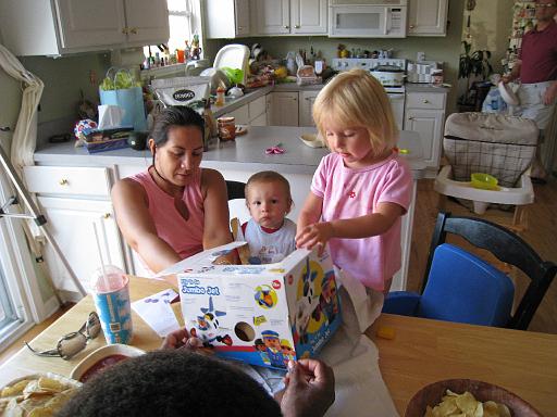 2008-07-26.ronan.1yr_birthday.01.fran-seren-ronan-snyder.livonia.mi.us 