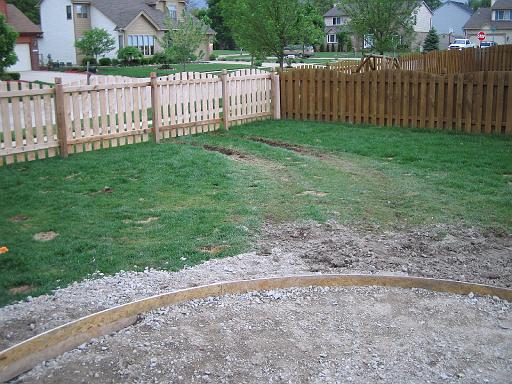 2004-05-18.patio.construction.8.livonia.mi.us 