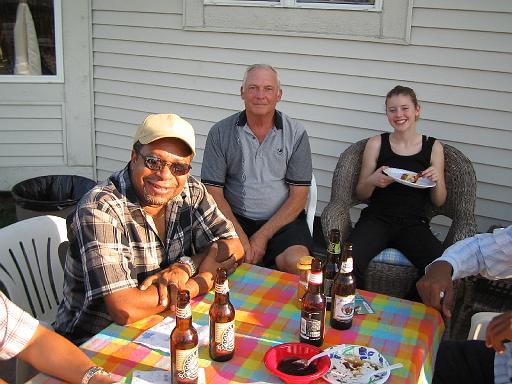 2005-09-10.snyder-picnic.frank-gil-marissa.livonia.mi.us 