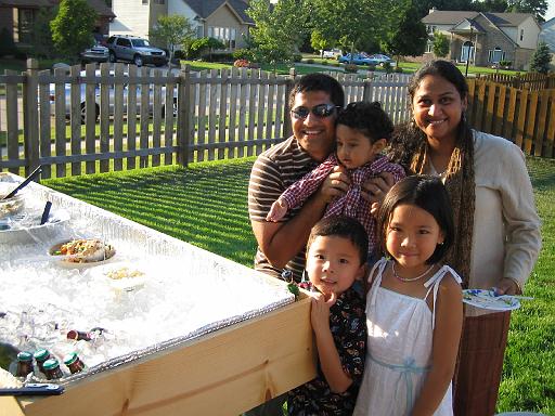 2005-09-10.snyder-picnic.urmil-sharvi-pranav-dylan-tiffany.livonia.mi.us 