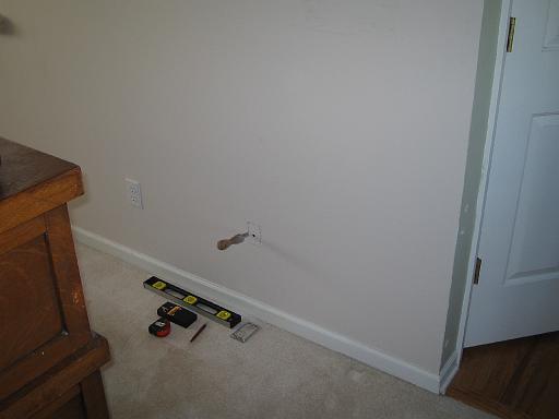 2006-01-16.adding.phone.catv.lan.wall_outlet.2.screw.hold.start.hand_saw.livonia.mi.us 