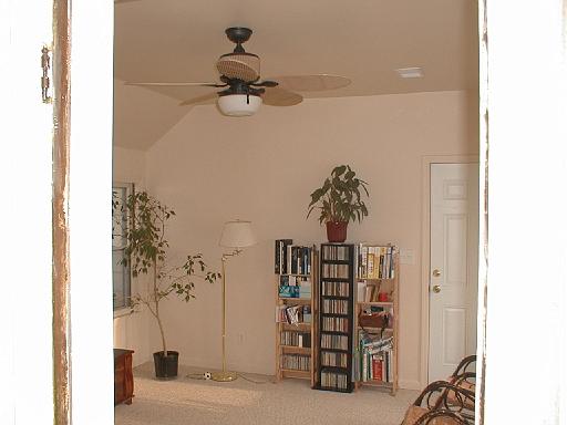 2003-05-03.breezeway.ceiling.fan.1.redford.mi.us 