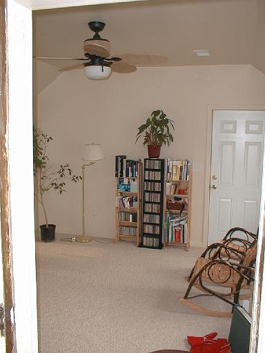 2003-05-03.breezeway.ceiling.fan.2.redford.mi.us 
