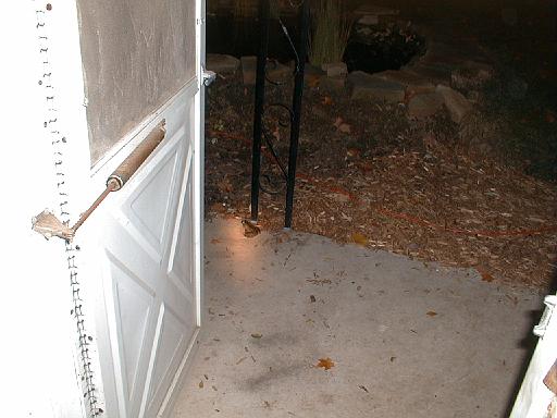 1999-10-17.pond.bullfrog.patio.2.redford.mi.us 