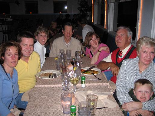 2004-12-26.coasters.table.snyder.2.venice.fl.us 