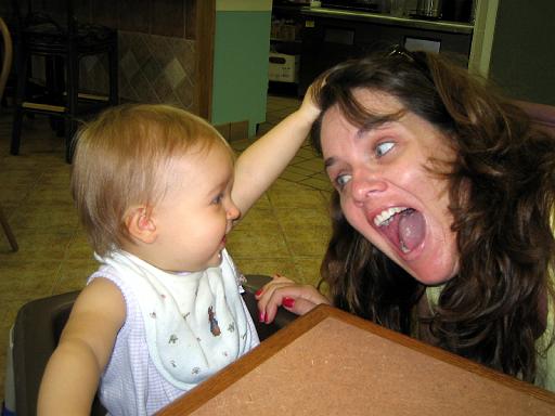 2006-10-23.saffron-seren-snyder.baby_11_months.1.merritt_island.fl.us 