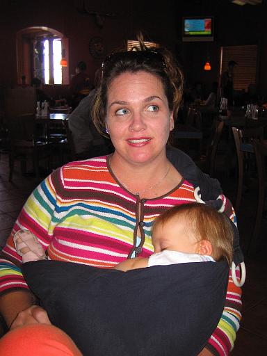 2006-10-25.saffron-seren-snyder.baby_11_months.3.merritt_island.fl.us 