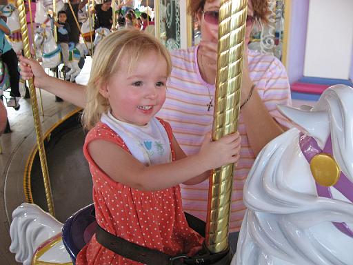 2007-12-23.carousel.04.seren-nessa-snyder.magic_kingdom.disney.orlando.fl.us 