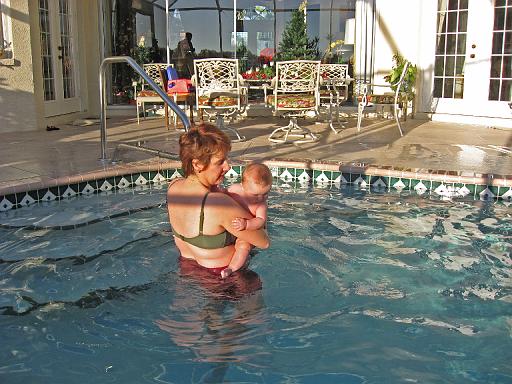 2007-12-21.pool.ronan-nessa-snyder.10.venice.fl.us 